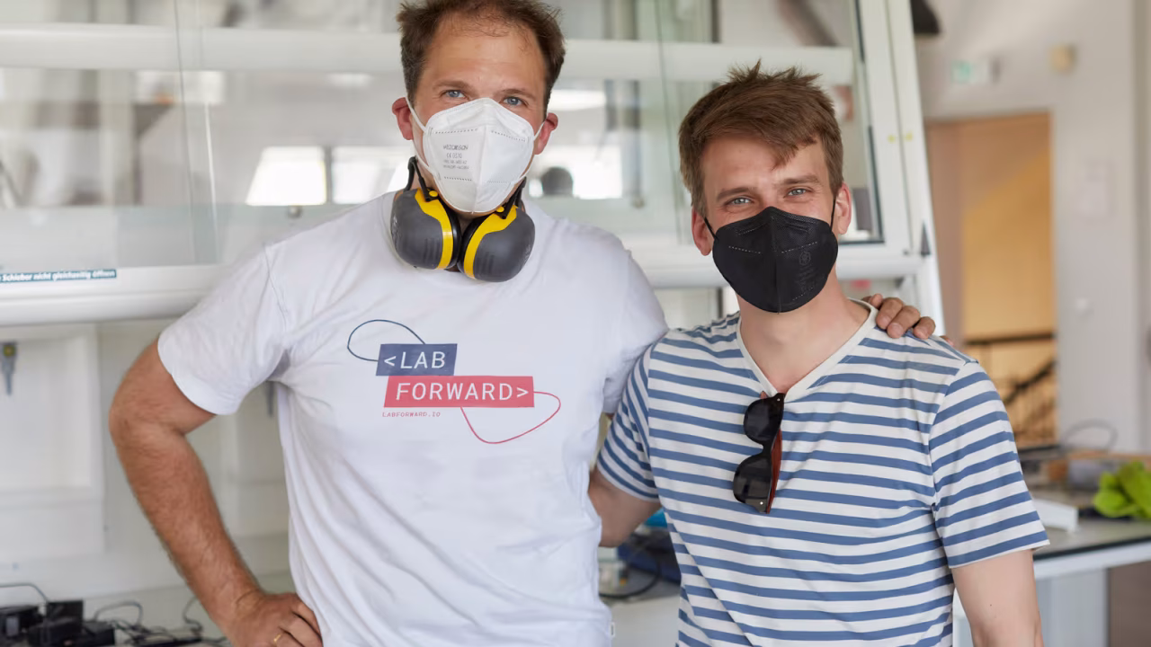 619528480b59dd0af20c57f6_H57A4525