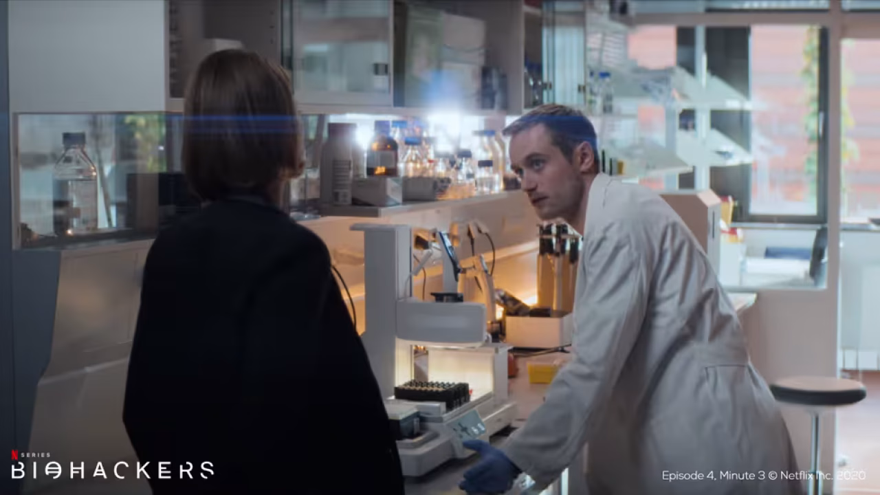 619fe619d201990a02c09fec_adrians-lab_orig