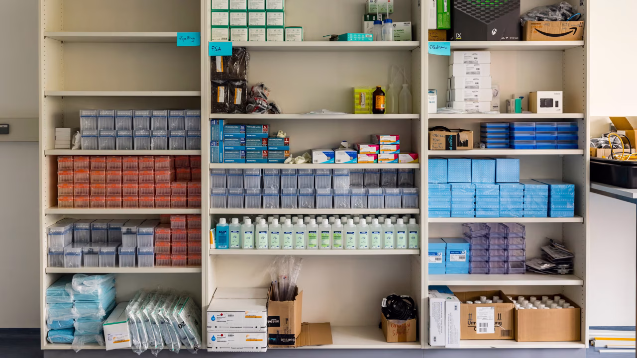 62b3ddd31ef6204271f8fa3f_SLA_FORMO_grossaufnahmen_de-2-24