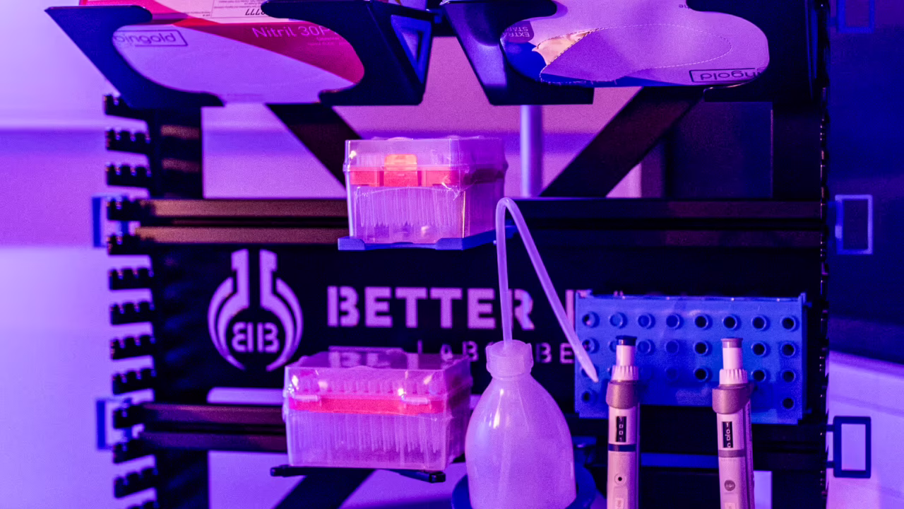 62b3ddd841e0645d82c14440_SLA_FORMO_grossaufnahmen_de-5505