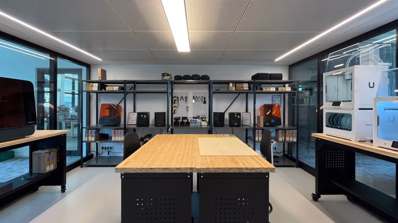 64c916383df46a1fbea3b146_3DMakerspace2