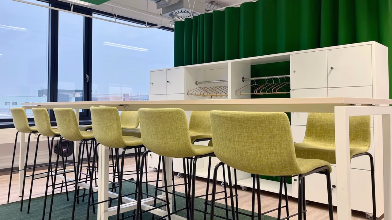 66421ee0f89e3bdf039fad82_9. IMG_2453-Edited