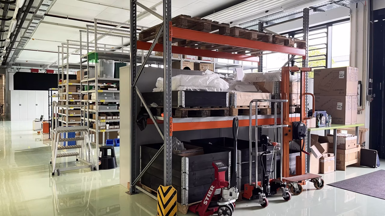 Lager-ezgif.com-jpg-to-avif-converter